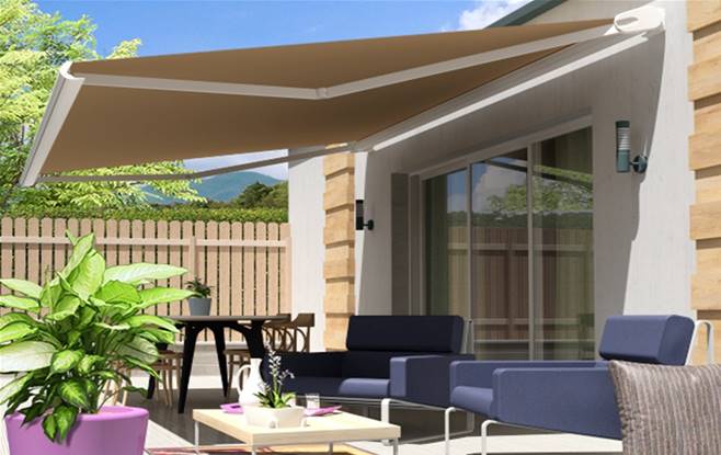 Store banne coffre intégral en aluminium Univers 135 toile Tibelly Plus sur-mesure