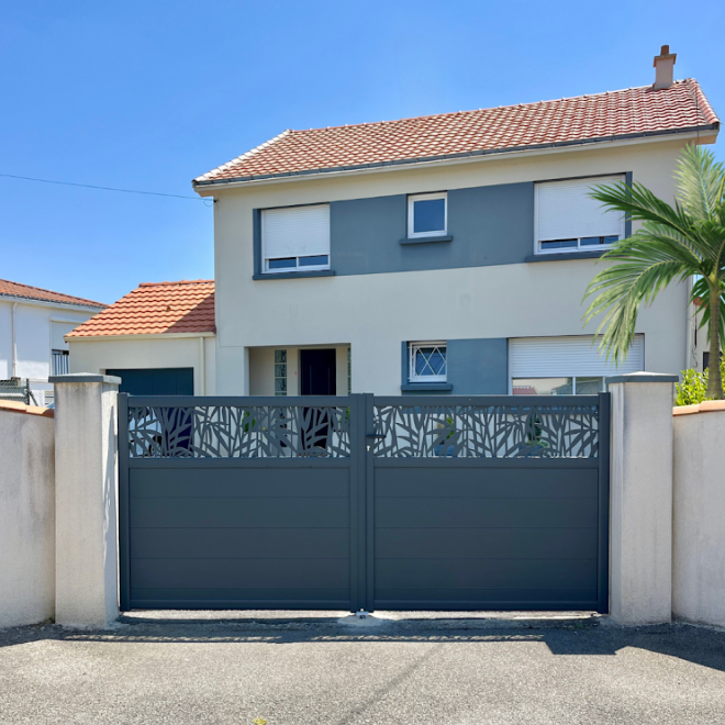 PORTAILS & CL�TURES